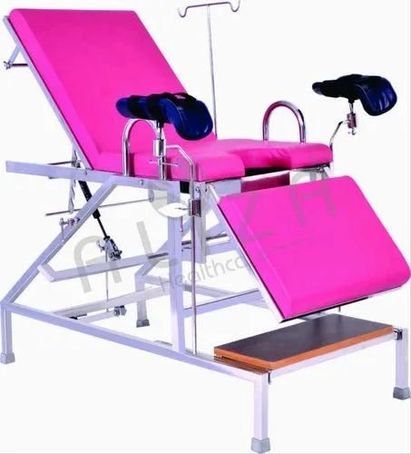 Gynae Examination Table Delux SS